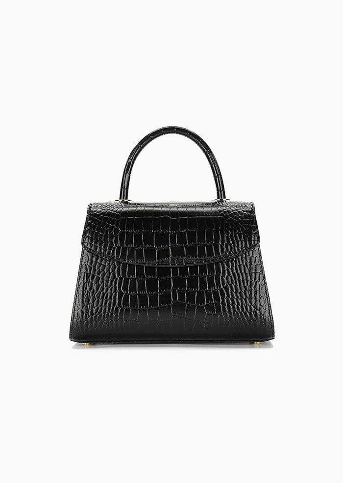 Grace Plie Middle Bag (Black)